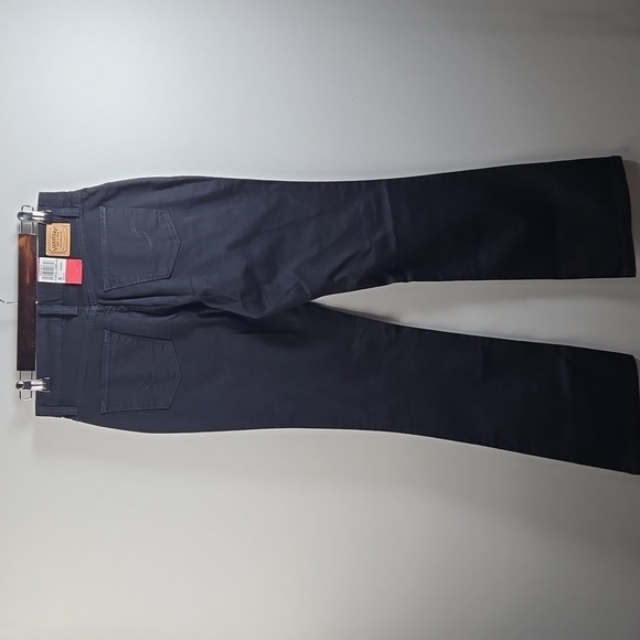 Levi Signature Bootcut Black Jeans NWT - Picture 7 of 8